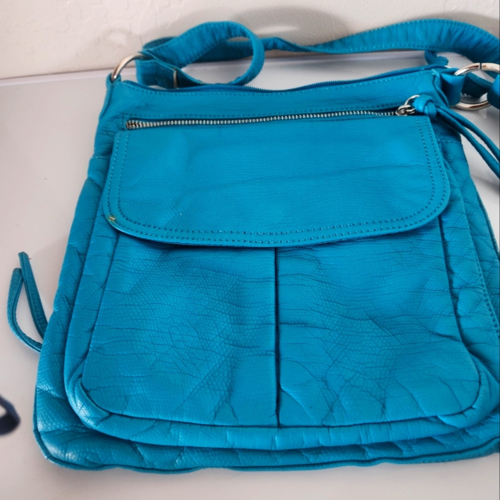 GAL Turquoise Leather Purse CROSSBODY Messenger Bag SOFT 10X10 ZIP lots pockets